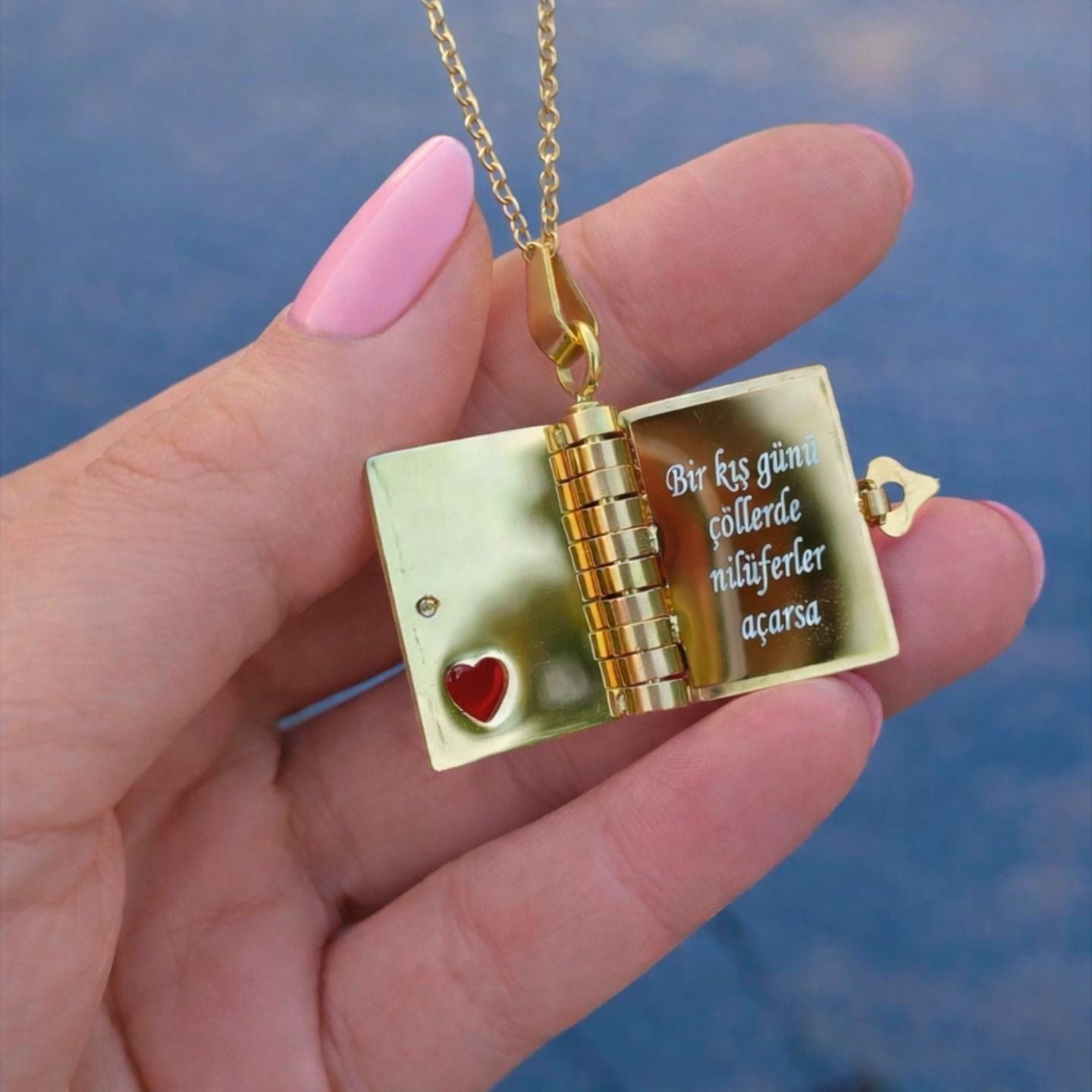 Kişiye Özel Altın Kaplama Şiir Kitap Kolye